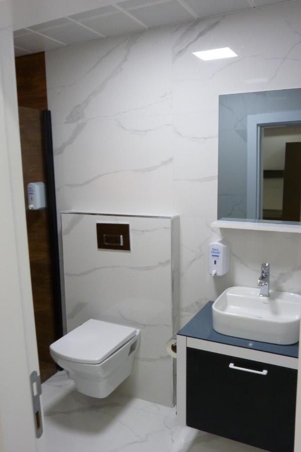 Konyaalti Hotel Antalya Luaran gambar